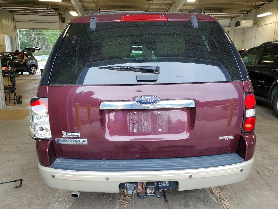 Photo 6 from auction – 2006 FORD EXPLORER with VIN 1FMEU74E46UB65118