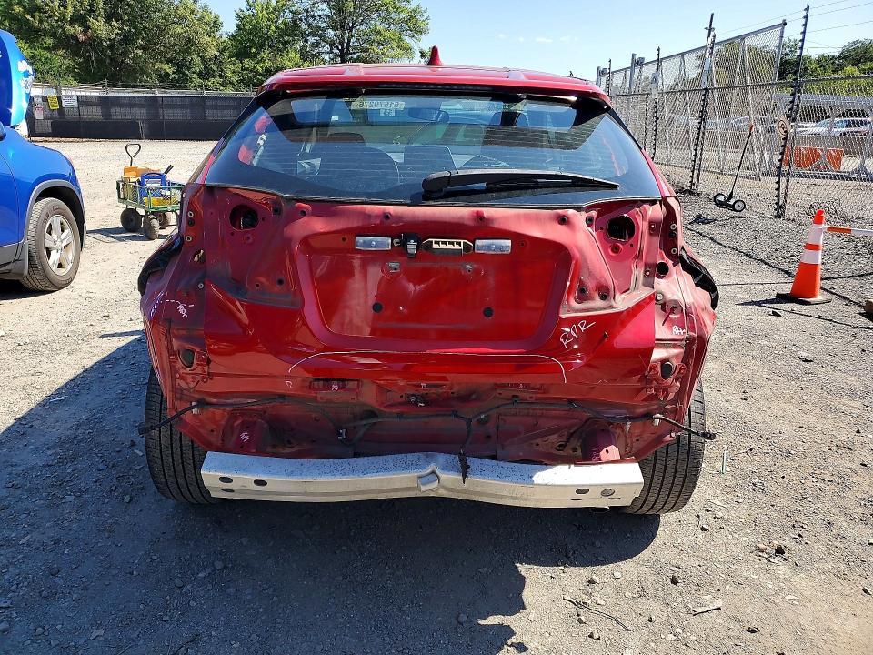 Photo 6 from auction – 2020 TOYOTA C-HR with VIN NMTKHMBX8LR108059