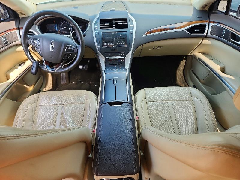 Photo 8 from auction – 2014 LINCOLN MKZ with VIN 3LN6L2LU7ER808733