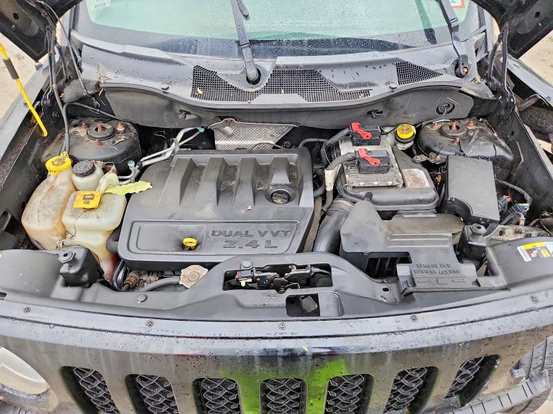 Photo 12 from auction – 2016 JEEP PATRIOT with VIN 1C4NJRFB7GD659048
