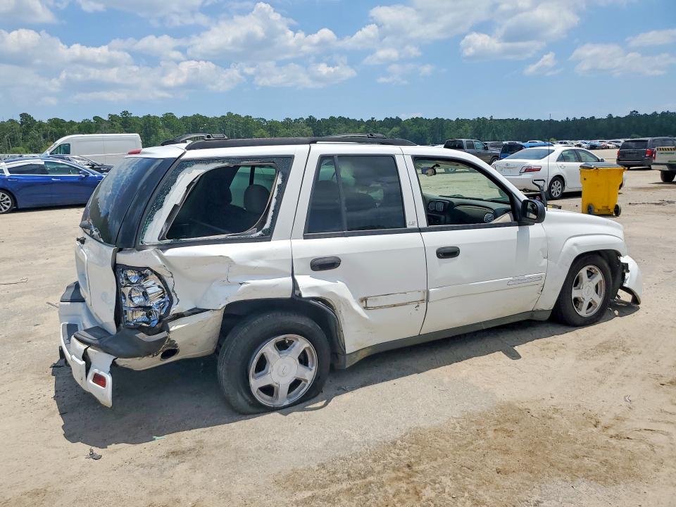 Photo 3 from auction – 2003 CHEVROLET TRAILBLAZER with VIN 1GNDS13S332396648
