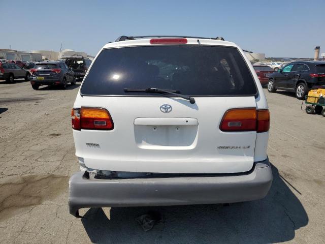 Photo 6 from auction – 2000 TOYOTA SIENNA LE with VIN 4T3ZF13C0YU232686