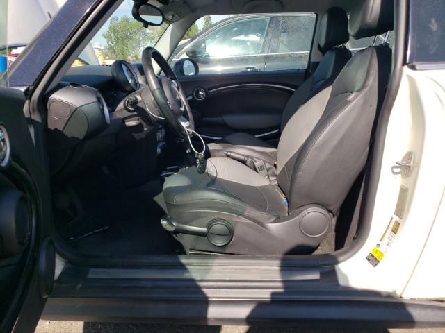 Photo 7 from auction – 2009 MINI COOPER with VIN WMWMF33569TW79841
