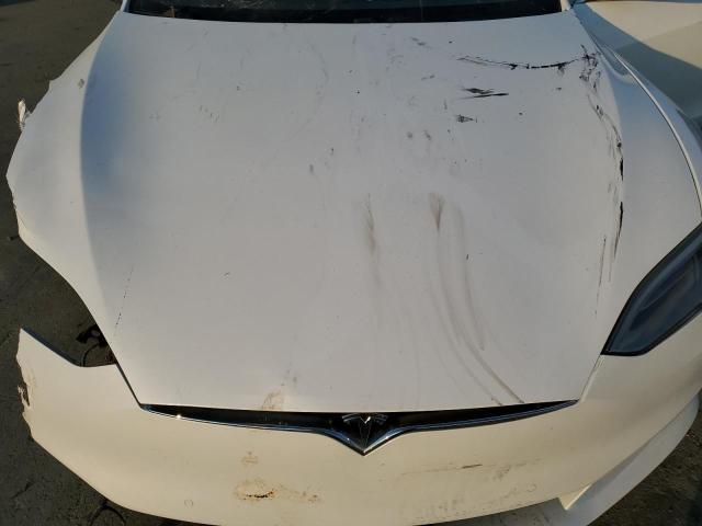 Photo 11 from auction – 2017 TESLA MODEL S with VIN 5YJSA1E26HF204403