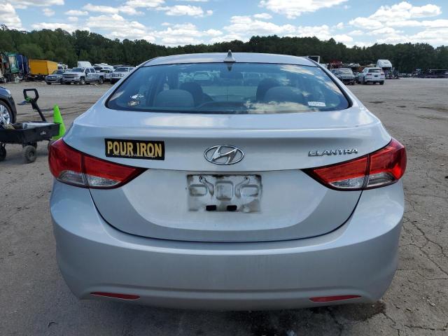 Photo 6 from auction – 2013 HYUNDAI ELANTRA GL with VIN 5NPDH4AE1DH200065