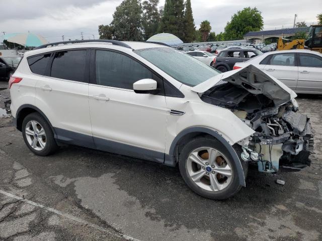 Photo 4 from auction – 2016 FORD ESCAPE SE with VIN 1FMCU0GX7GUA39655