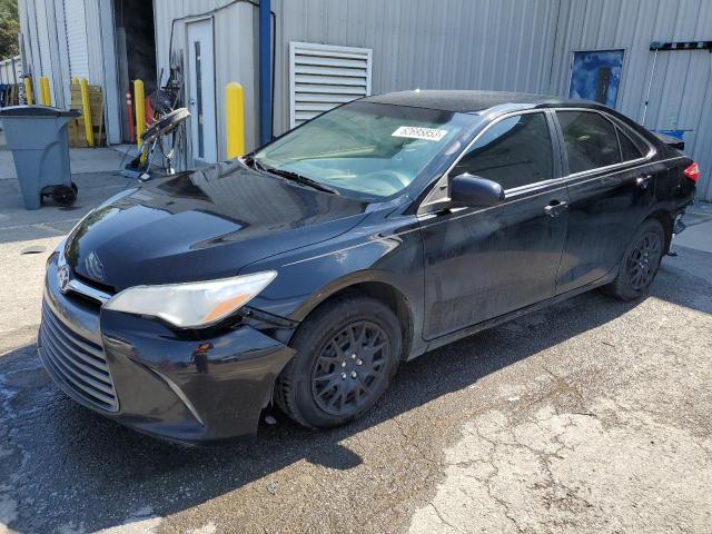 TOYOTA CAMRY LE 2017 with VIN 4T1BF1FK0HU622751 - Photo from auction