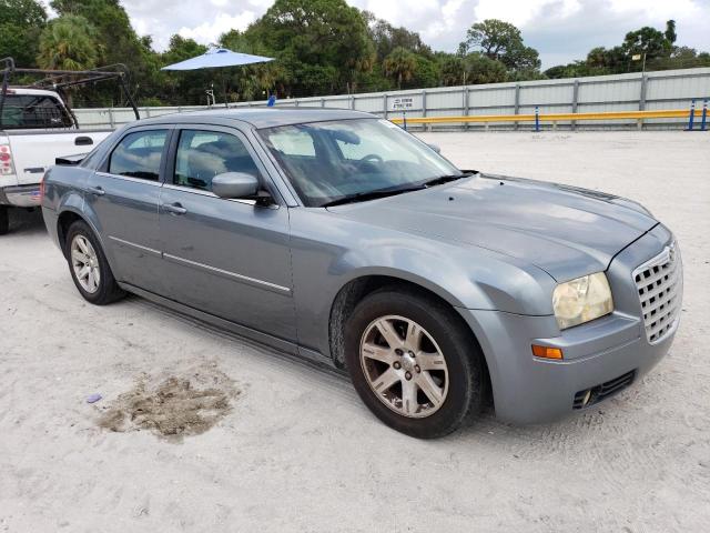 Photo 4 from auction – 2007 CHRYSLER 300 with VIN 2C3LA43R47H838683