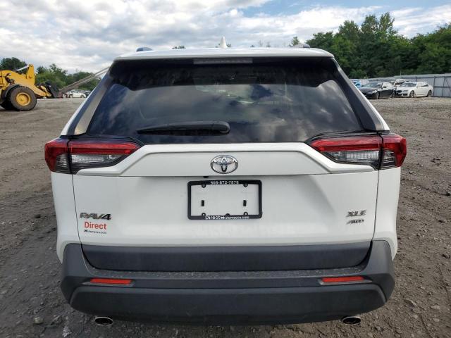 Photo 6 from auction – 2019 TOYOTA RAV4 XLE with VIN JTMP1RFV1KD014987