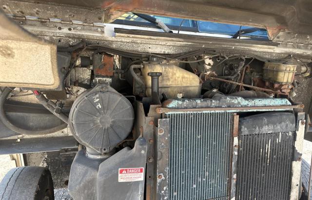 Photo 7 from auction – 2003 OTHER OTHER with VIN 4KAMGABM13A949681