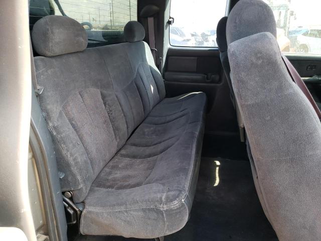 Photo 10 from auction – 2000 CHEVROLET SILVERADO with VIN 1GCEC19V6YZ148968