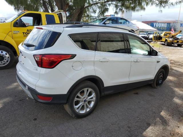 Photo 3 from auction – 2019 FORD ESCAPE SEL with VIN 1FMCU9HD9KUA36340