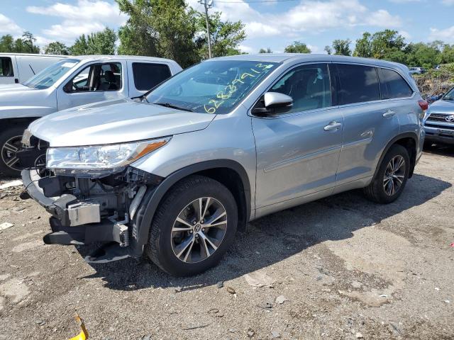 TOYOTA HIGHLANDER 2017 with VIN 5TDBZRFH1HS439832 - Photo from auction