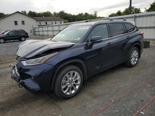 TOYOTA HIGHLANDER 2022 with VIN 5TDXBRCH4NS546237 - Photo from auction