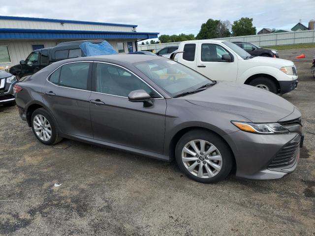 Photo 4 from auction – 2020 TOYOTA CAMRY LE with VIN 4T1C11AK2LU978220