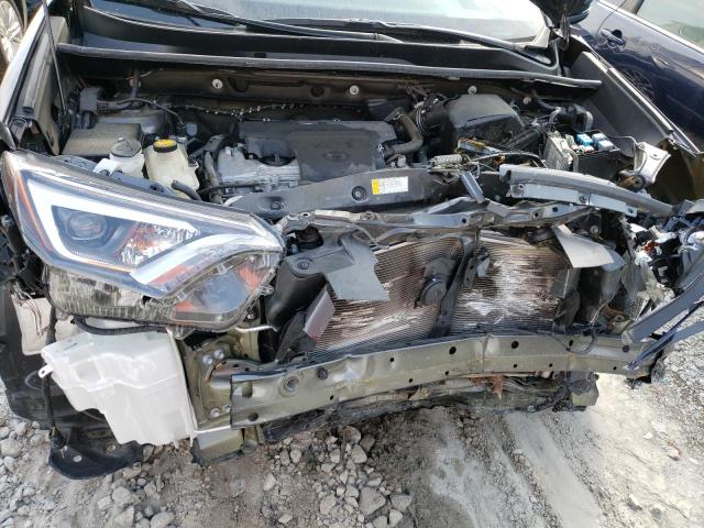 Photo 12 from auction – 2017 TOYOTA RAV4 LIMIT with VIN 2T3DFREV9HW583846