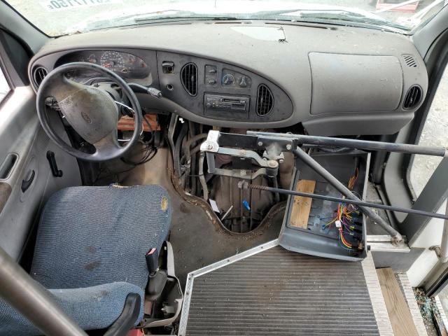 Photo 8 from auction – 1999 FORD ECONOLINE with VIN 1FDWE30F7XHB98620