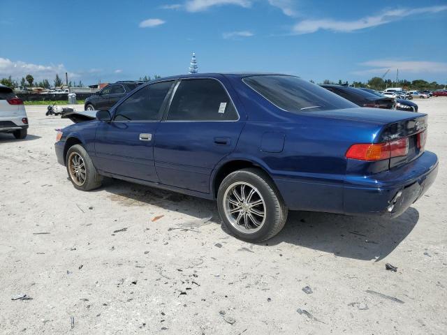 Photo 2 from auction – 2000 TOYOTA CAMRY CE with VIN 4T1BG22K7YU946689