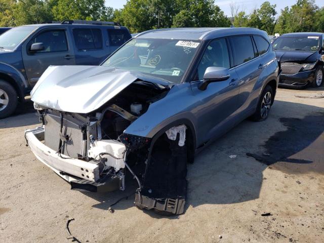 Photo 1 from auction – 2022 TOYOTA HIGHLANDER with VIN 5TDGZRBH4NS187372