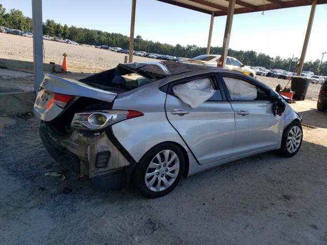 Photo 3 from auction – 2012 HYUNDAI ELANTRA GL with VIN 5NPDH4AE9CH064993