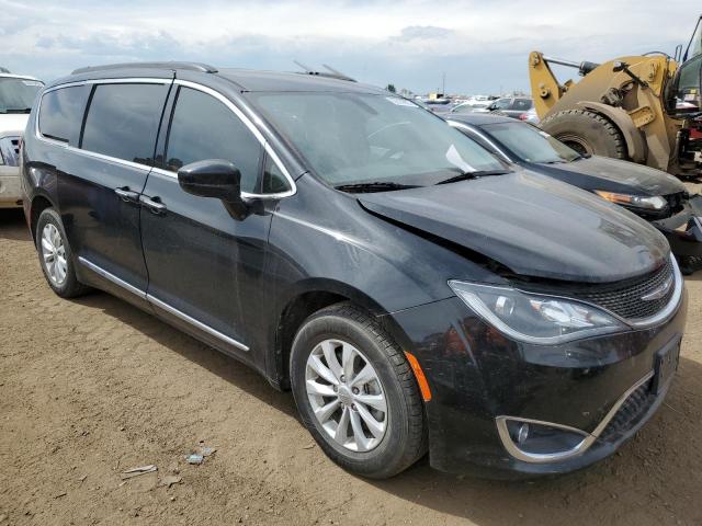 Photo 4 from auction – 2017 CHRYSLER PACIFICA T with VIN 2C4RC1BG9HR711681