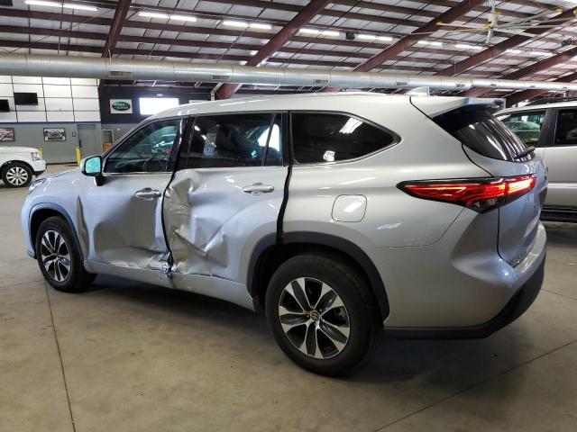 Photo 2 from auction – 2021 TOYOTA HIGHLANDER with VIN 5TDGZRAH7MS076489