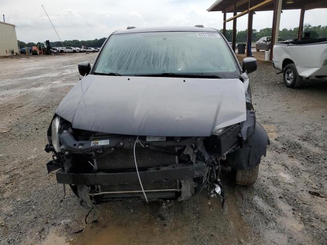 Photo 5 from auction – 2016 CHRYSLER TOWN & COU with VIN 2C4RC1BGXGR294408
