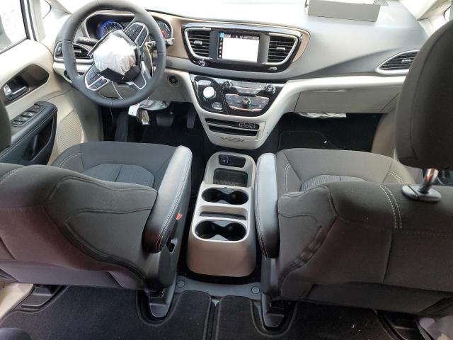 Photo 8 from auction – 2023 CHRYSLER VOYAGER LX with VIN 2C4RC1CG2PR551771
