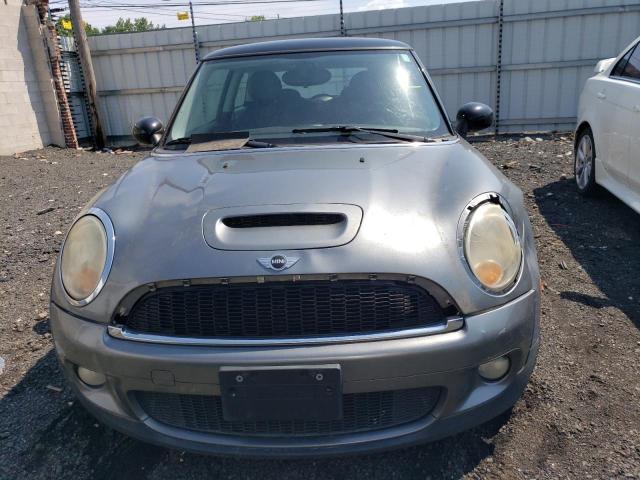 Photo 5 from auction – 2010 MINI COOPER S with VIN WMWMF7C53ATX43071