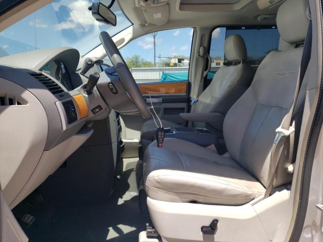 Photo 7 from auction – 2008 CHRYSLER TOWN & COU with VIN 2A8HR64X68R698711