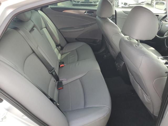Photo 10 from auction – 2012 HYUNDAI SONATA HYB with VIN KMHEC4A41CA037204