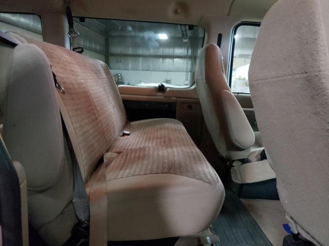 Снимка 11 от търг – 2004 FORD ECONOLINE с VIN 1FBNE31L04HA48157