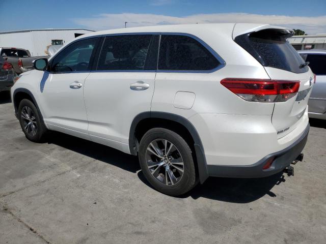 Photo 2 from auction – 2017 TOYOTA HIGHLANDER with VIN 5TDBZRFH7HS483012
