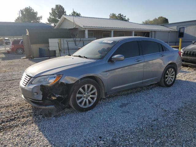 CHRYSLER 200 TOURIN 2013 z numerem VIN 1C3CCBBB3DN770785 - Zdjęcie z aukcji