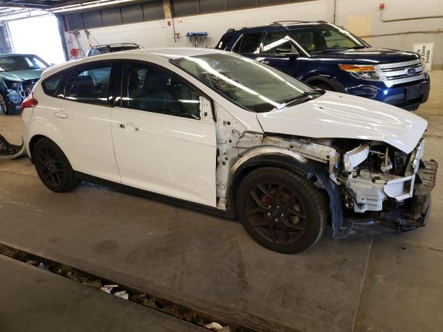 Photo 4 from auction – 2016 FORD FOCUS SE with VIN 1FADP3K25GL315971