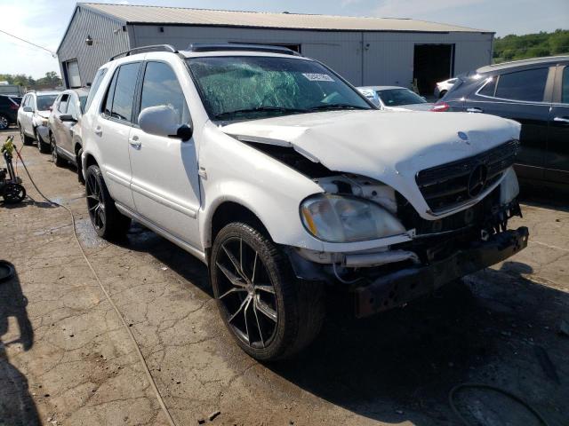 Photo 4 from auction – 2000 MERCEDES-BENZ ML 320 with VIN 4JGAB54E4YA172521