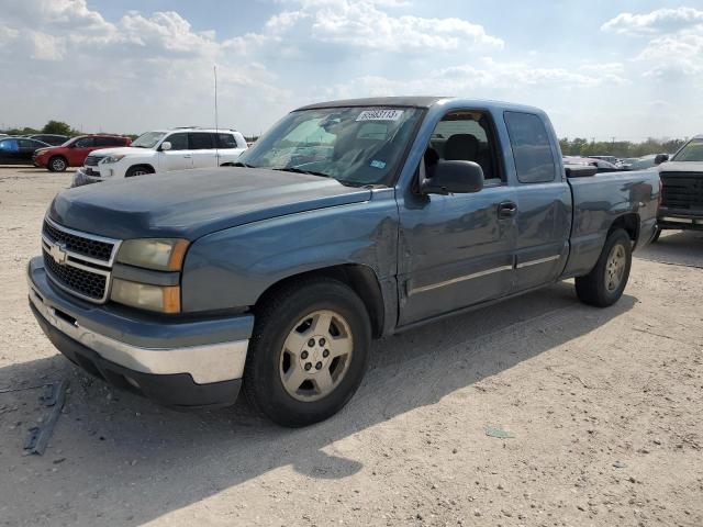 CHEVROLET SILVERADO 2006 with VIN 1GCEC19V86Z220427 - Photo from auction