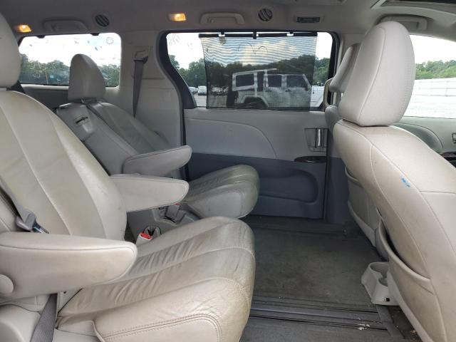 Photo 11 from auction – 2012 TOYOTA SIENNA XLE with VIN 5TDYK3DC9CS233721