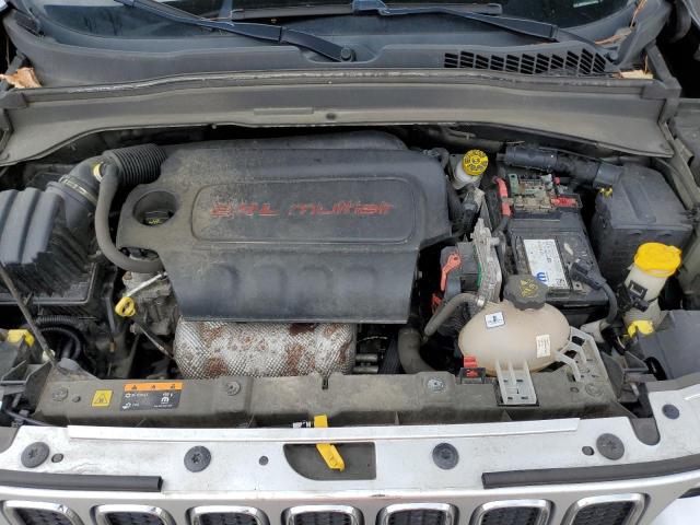 Photo 12 from auction – 2017 JEEP RENEGADE L with VIN ZACCJBDB0HPG29684