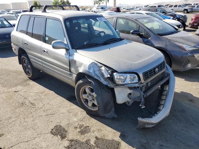 Photo 4 from auction – 1999 TOYOTA RAV4 with VIN JT3HP10V6X7142097