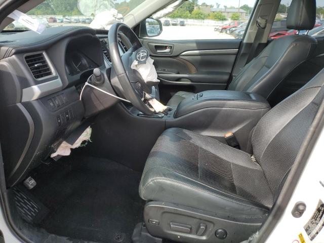 Снимка 7 от търг – 2018 TOYOTA HIGHLANDER с VIN 5TDDZRFH3JS879131
