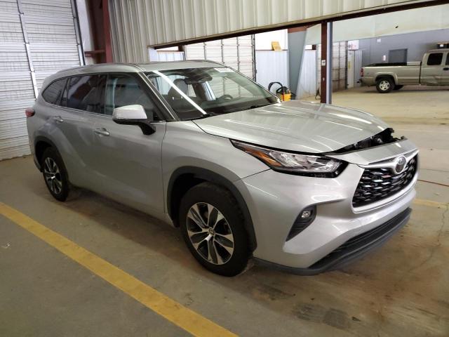 Photo 4 from auction – 2020 TOYOTA HIGHLANDER with VIN 5TDGZRAH7LS500266