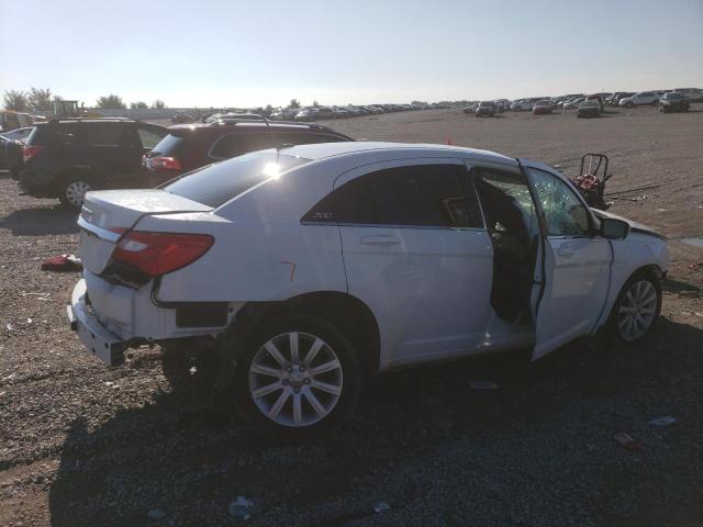 Photo 3 from auction – 2013 CHRYSLER 200 TOURIN with VIN 1C3CCBBB9DN768409
