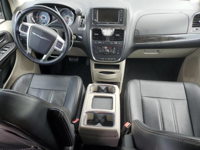 Photo 8 from auction – 2014 CHRYSLER TOWN & COU with VIN 2C4RC1BG0ER328899