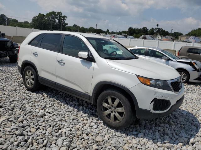 Photo 4 from auction – 2013 KIA SORENTO LX with VIN 5XYKTCA63DG376387