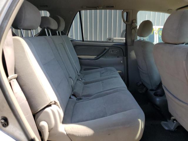 Photo 11 from auction – 2005 TOYOTA SEQUIOA with VIN 5TDZT34A65S240628