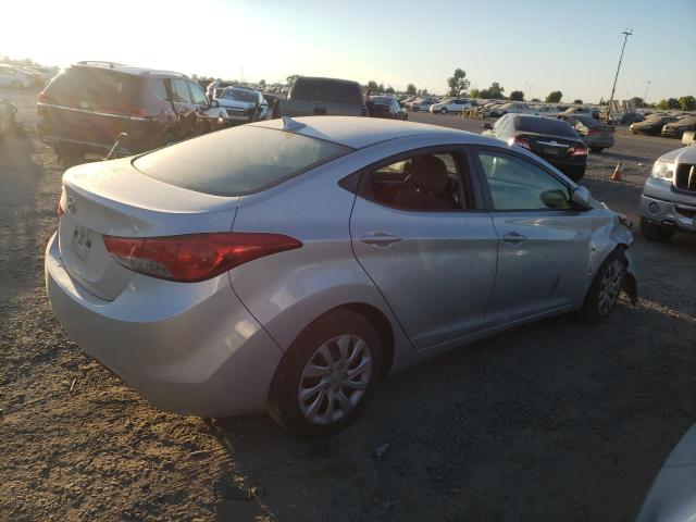 Photo 3 from auction – 2012 HYUNDAI ELANTRA GL with VIN 5NPDH4AE9CH089960