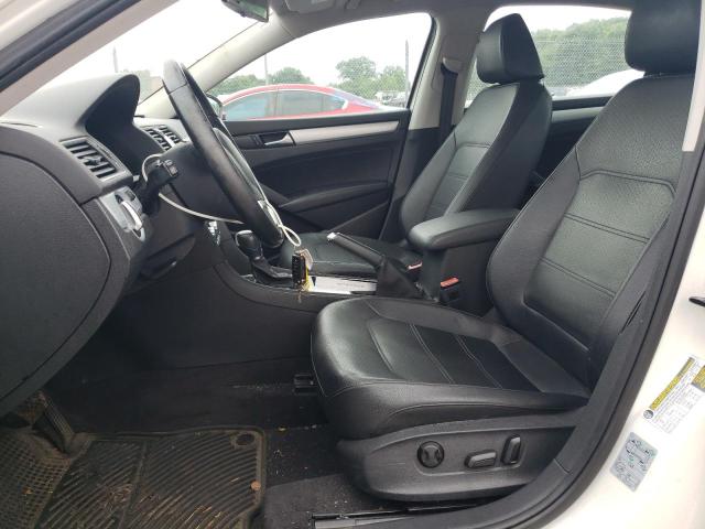 Photo 7 from auction – 2012 VOLKSWAGEN PASSAT SE with VIN 1VWBP7A30CC016897