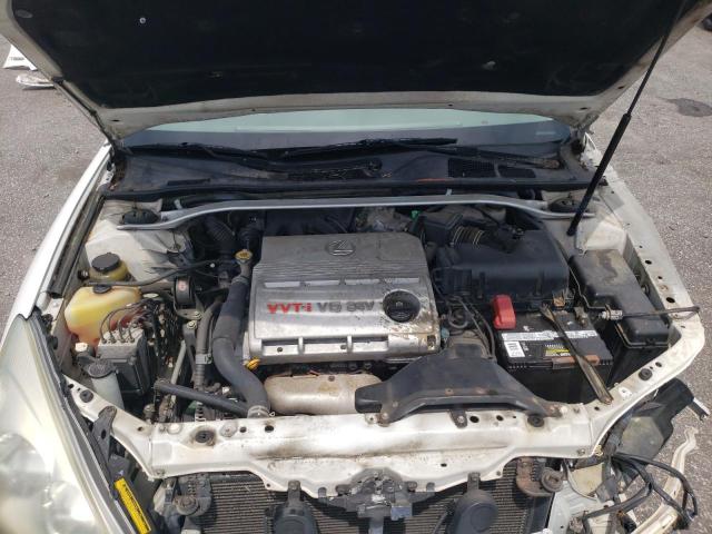 Photo 11 from auction – 2002 LEXUS ES 300 with VIN JTHBF30G420038452