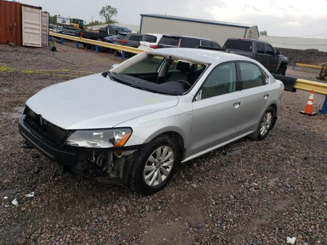 VOLKSWAGEN PASSAT S 2015 with VIN 1VWAT7A34FC049736 - Photo from auction
